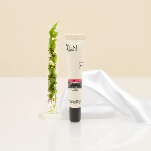 Youth-Enhancing* Concentrate for the Eye-Lip Contour Critical Areas